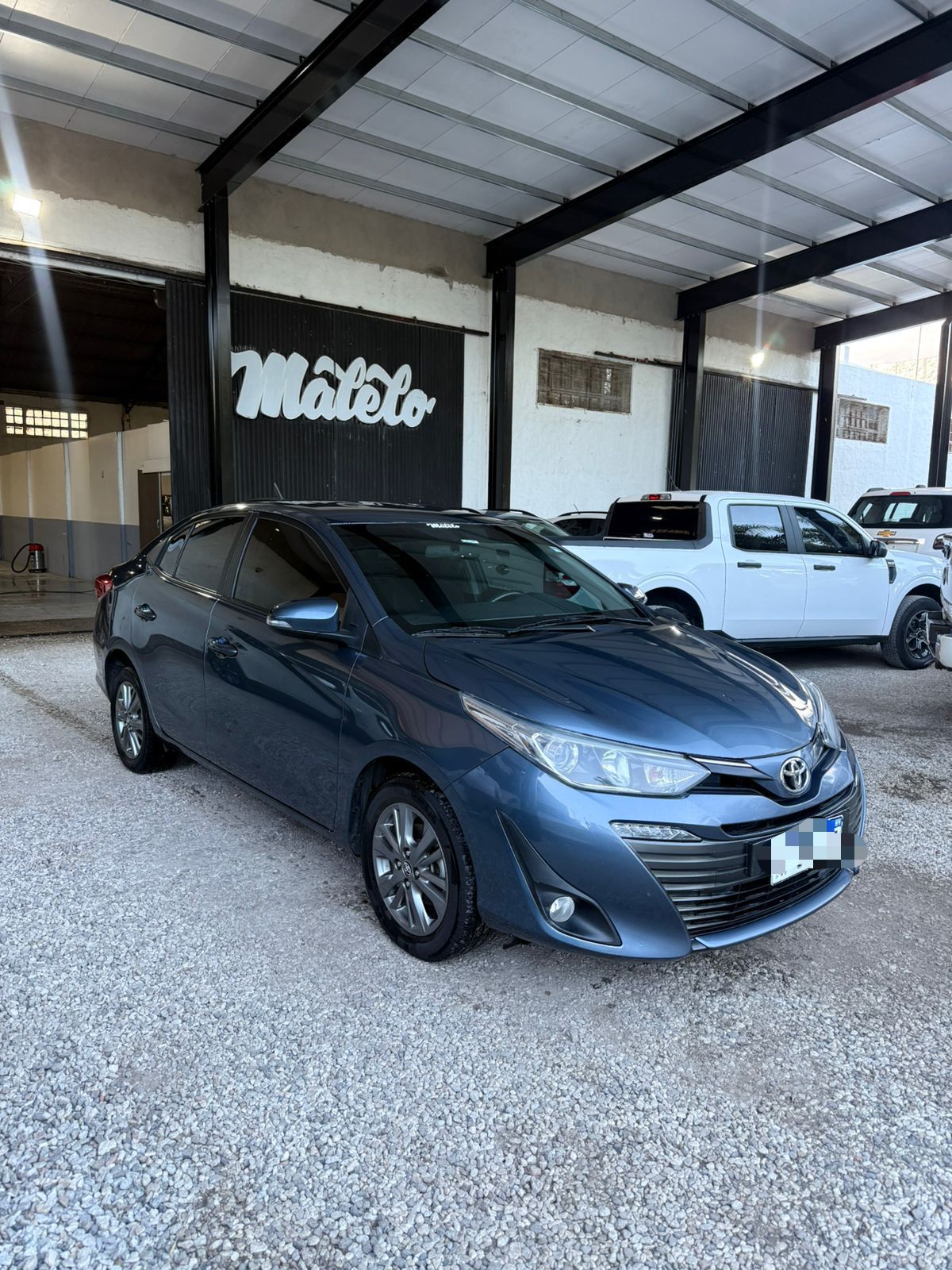 TOYOTA - YARIS XLS  - MANUAL 6TA  - 2021